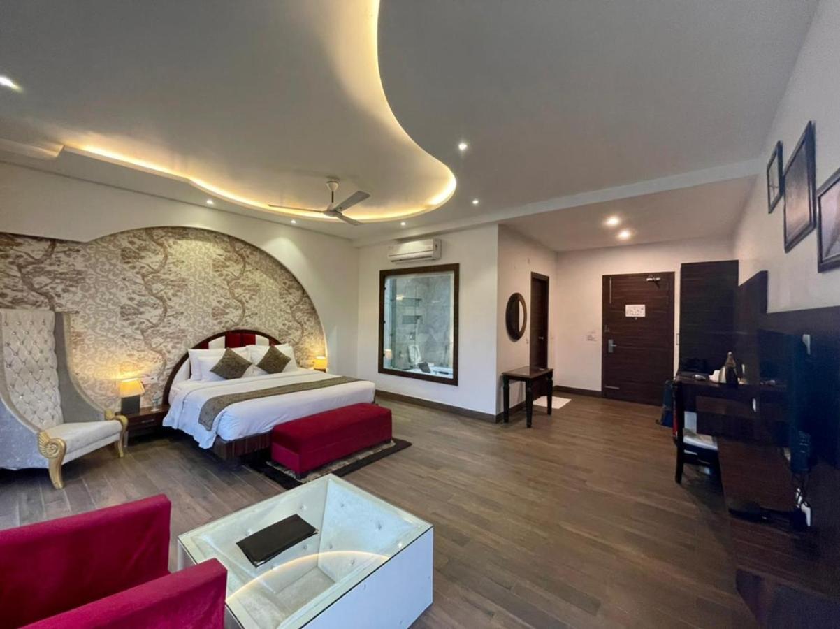 Winsome Resort & Spa Corbett Ramnagar  Exteriér fotografie