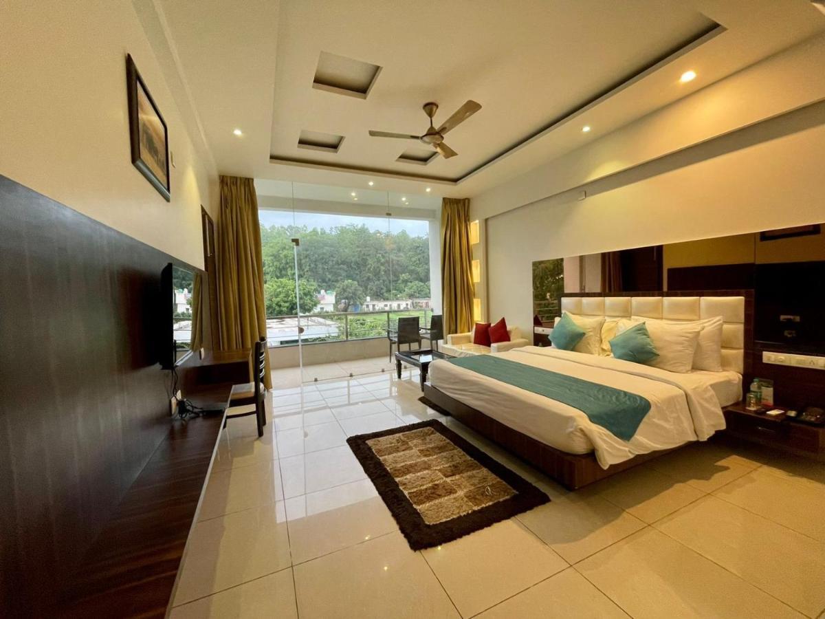 Winsome Resort & Spa Corbett Ramnagar  Exteriér fotografie