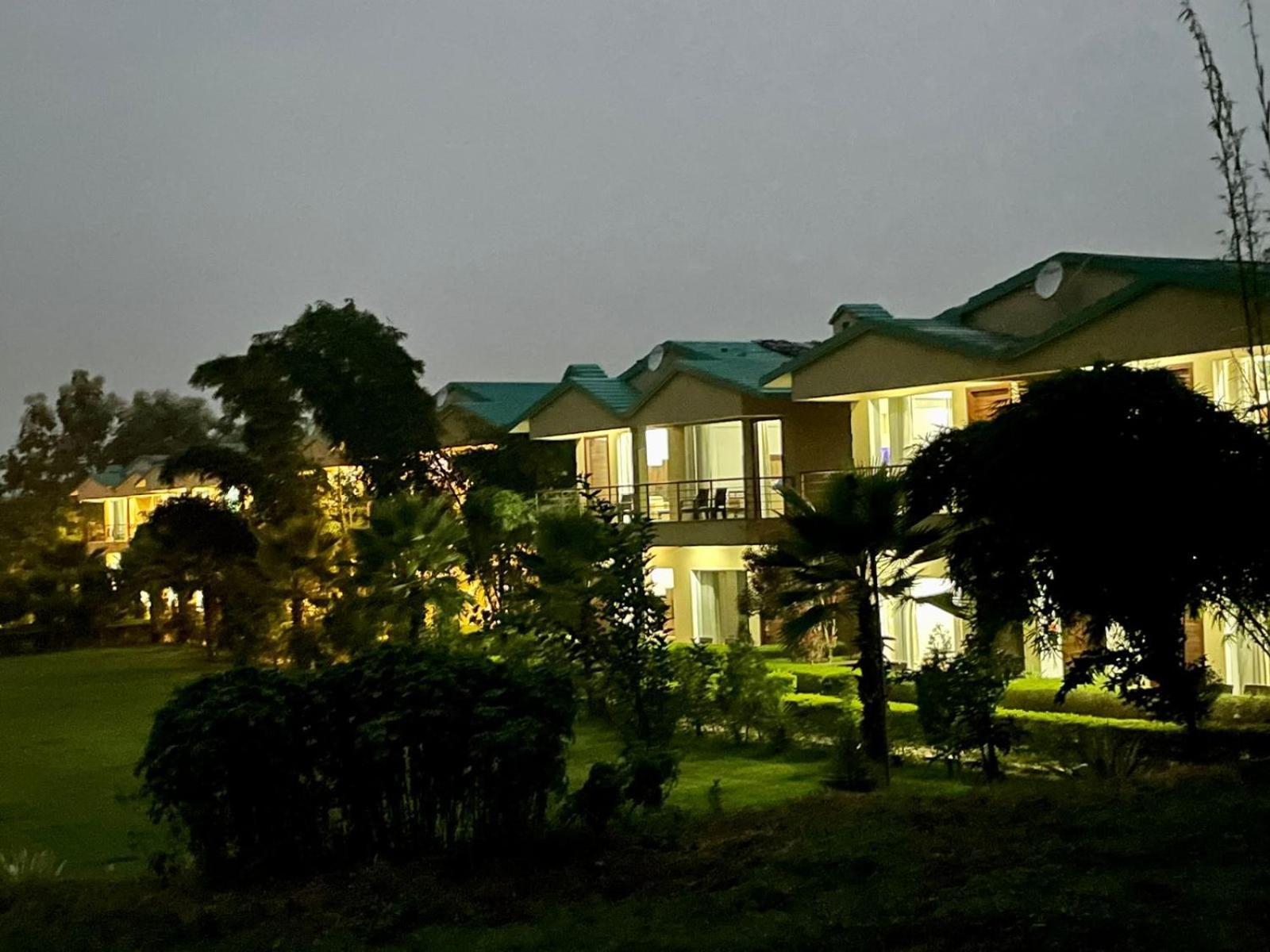 Winsome Resort & Spa Corbett Ramnagar  Exteriér fotografie
