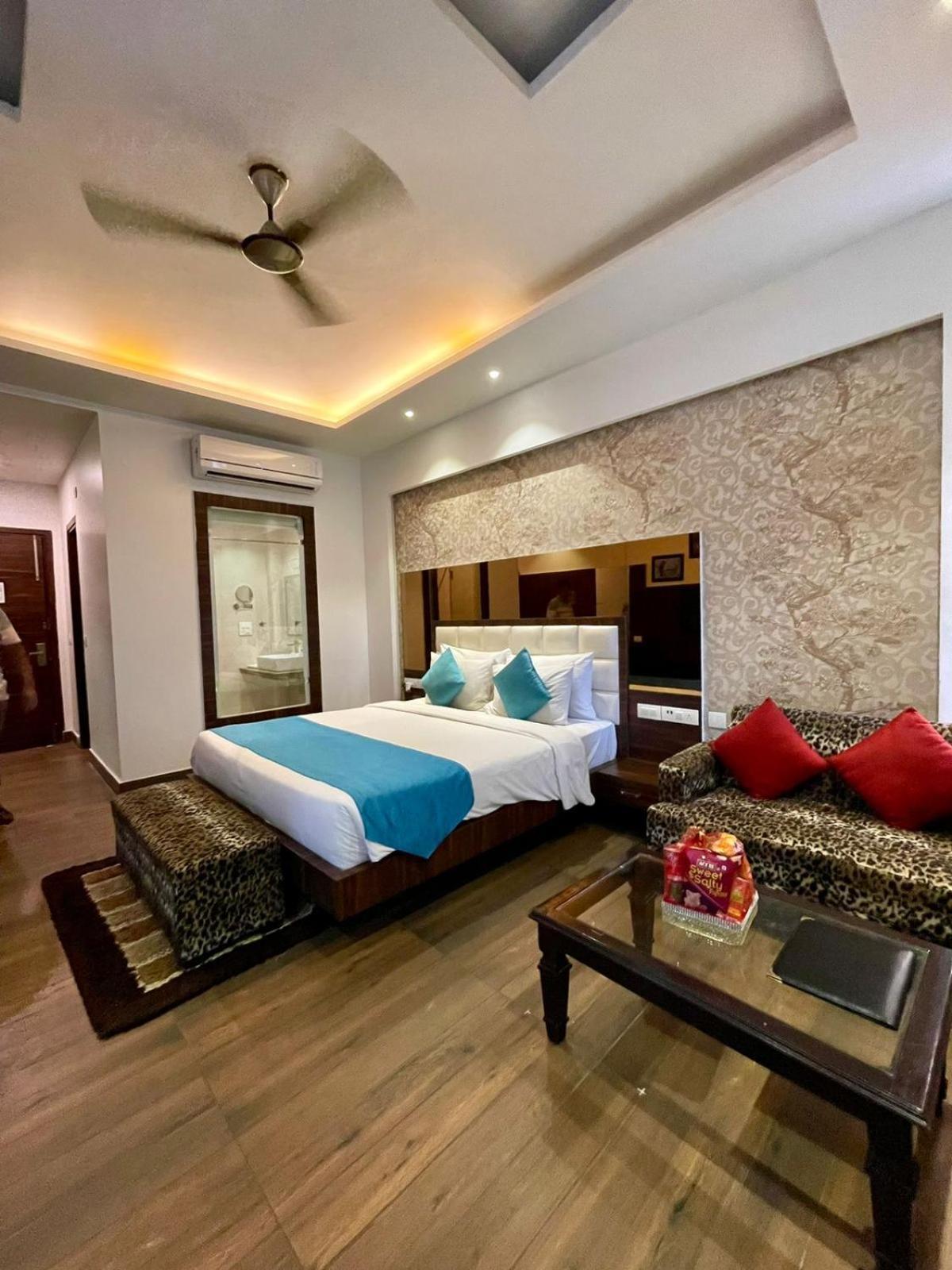 Winsome Resort & Spa Corbett Ramnagar  Exteriér fotografie