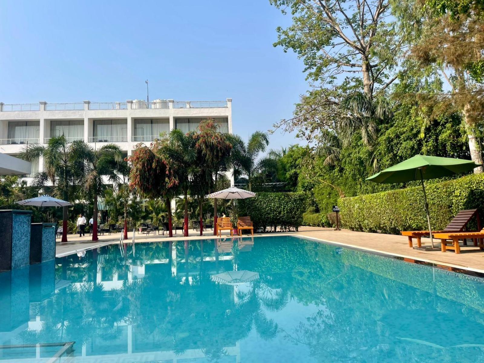Winsome Resort & Spa Corbett Ramnagar  Exteriér fotografie
