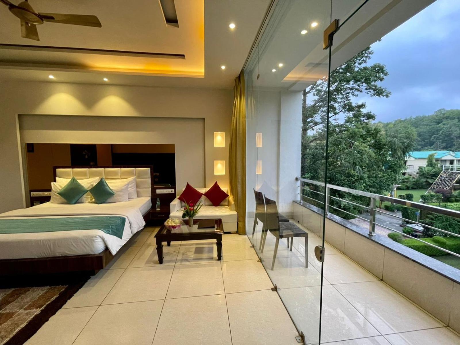 Winsome Resort & Spa Corbett Ramnagar  Exteriér fotografie
